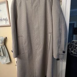 Men’s NEW Trench Coat Size XL