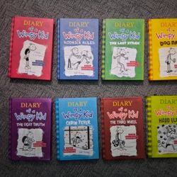 Diary Of A Wimpy Kid – 16 Books