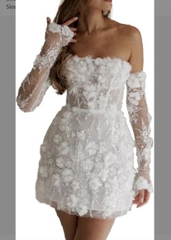 Strapless Sheath Short Wedding Dresses with Detachable Sleeves 3D Flowers Lace Embroidery Dress