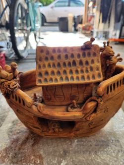 Noah's Ark Collectable With Animals