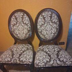 2 Chairs