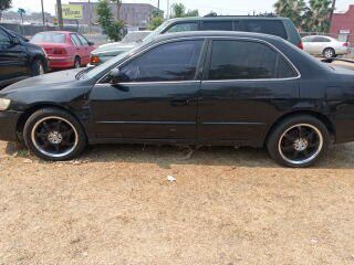 For parts 2001 HONDA Acord