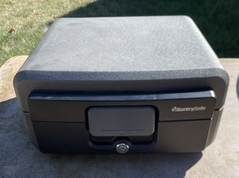 Fireproof & Waterproof Safe W/2 Keys