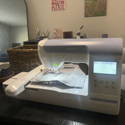 BROTHER PE800 Embroidery machine 