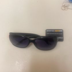 Foster Grant Scratch And Impact Resistant Lenses Sunglasses 