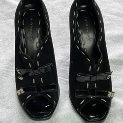 BCBG Black Heels Never Worn size 9