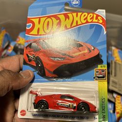 Hot Wheels Lamborghini 