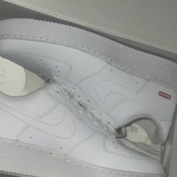 Supreme AF1