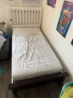 Twin Size Bed With Mattress