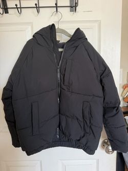 Kids all in motion black jacket size small