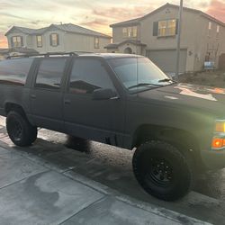 1999 Chevy Suburban 