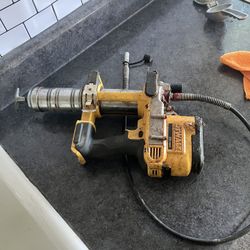Dewalt Greaser