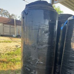 Water Tanks. 300 gallon. Chem-Tainer