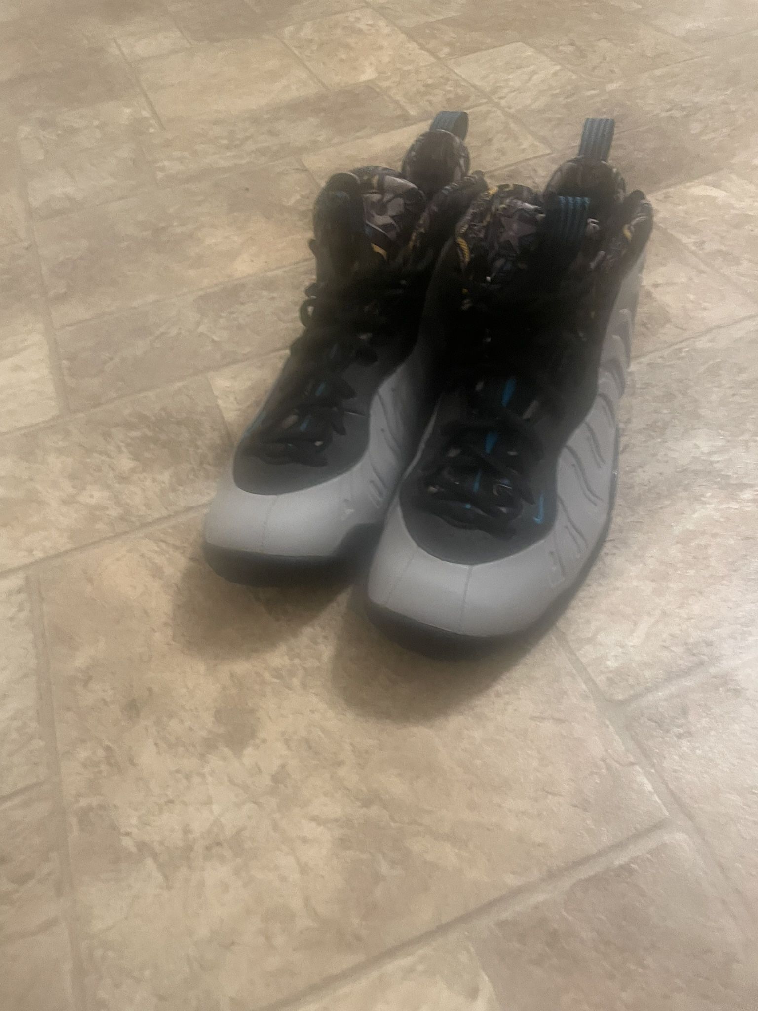 Nike Air Foamposite Size 7