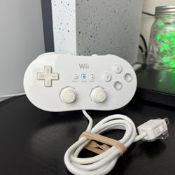Nintendo Wii Classic Controller