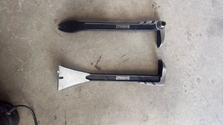 10-in Nail Puller, Pry Bar/10 in. Claw Bar $10 each