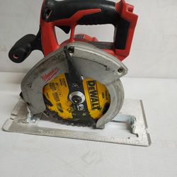 Milwaukee  Circular Saw 6.5" Blade 18 V Cordless Skilsaw