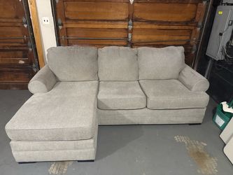 Couch / Sofa