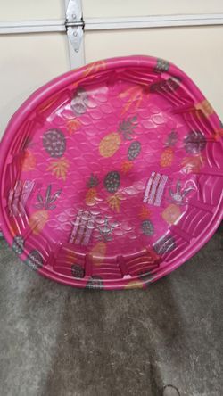 Free kids pool