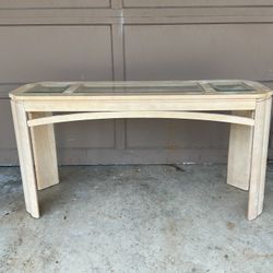 Entrance Table