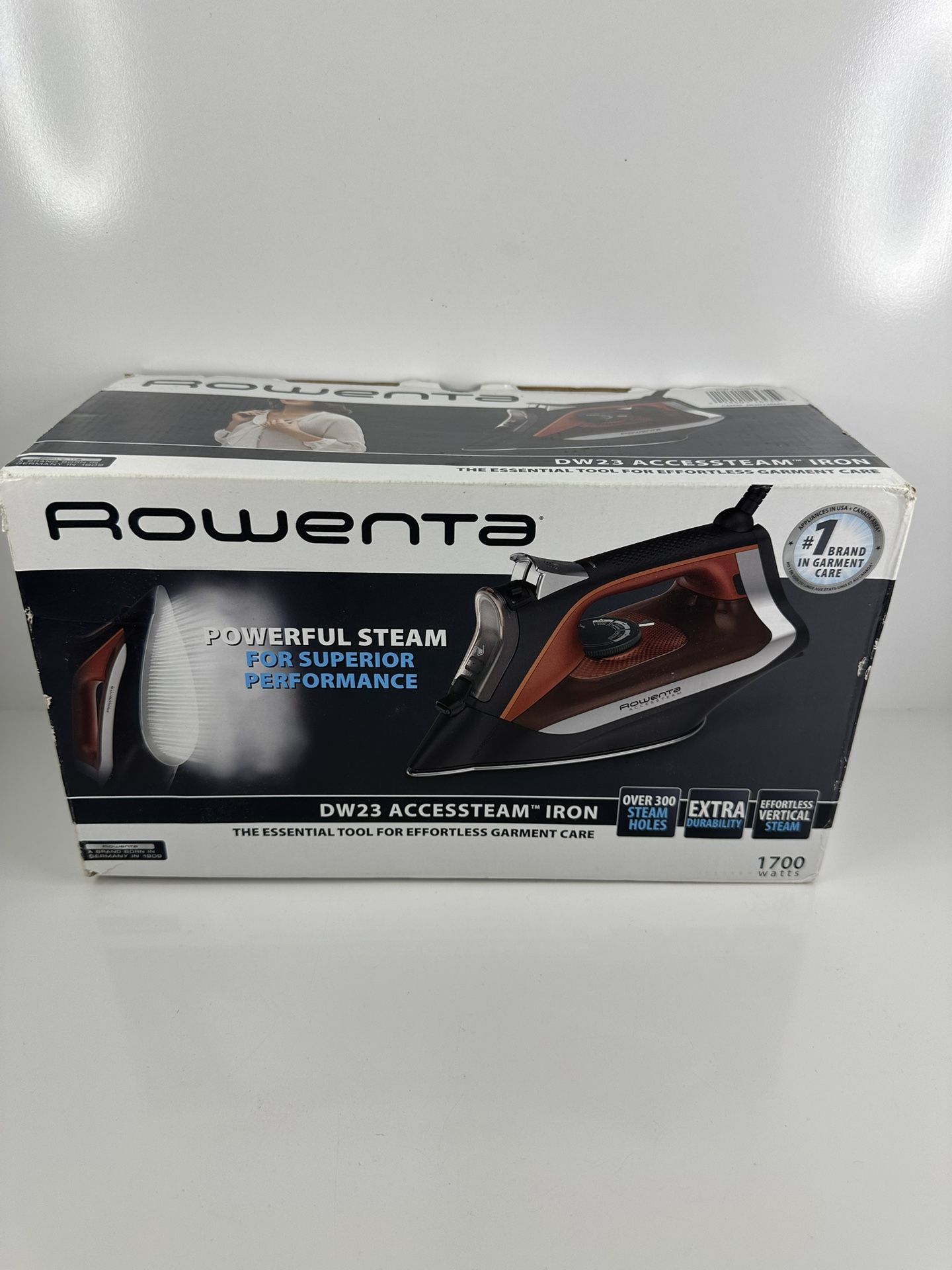 Rowenta Iron Powerful Steam Power 1700 Watts DW23 AccessTeam Durable Soleplate