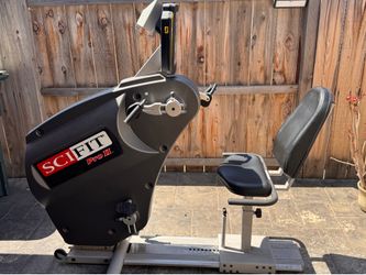 SciFit Pro Recumbent Exercise Machine