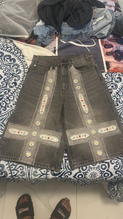 Bravest studios jorts