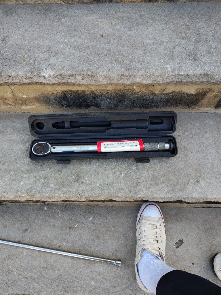 Husky Torque Wrench
