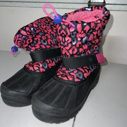 Size 4 Snow Boots Girl