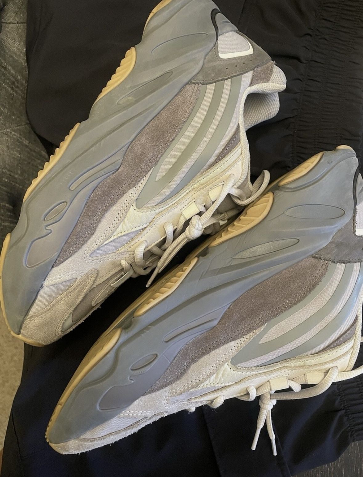 Yeezy 700 V2 Tephra
