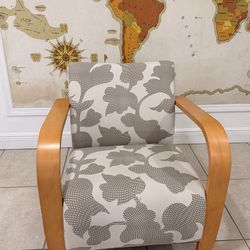 Chairs - Arm chairs - Butacas