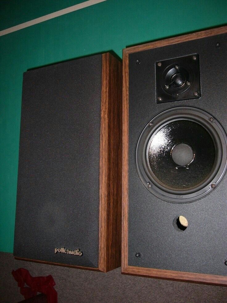 Pair of Polk Audio M 4.5 Speakers