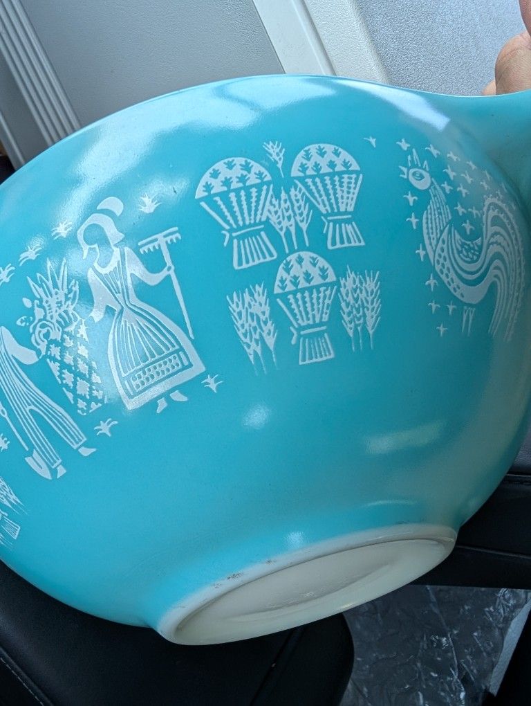 Pyrex Armish Butterprint Bowls 444 443 Mint