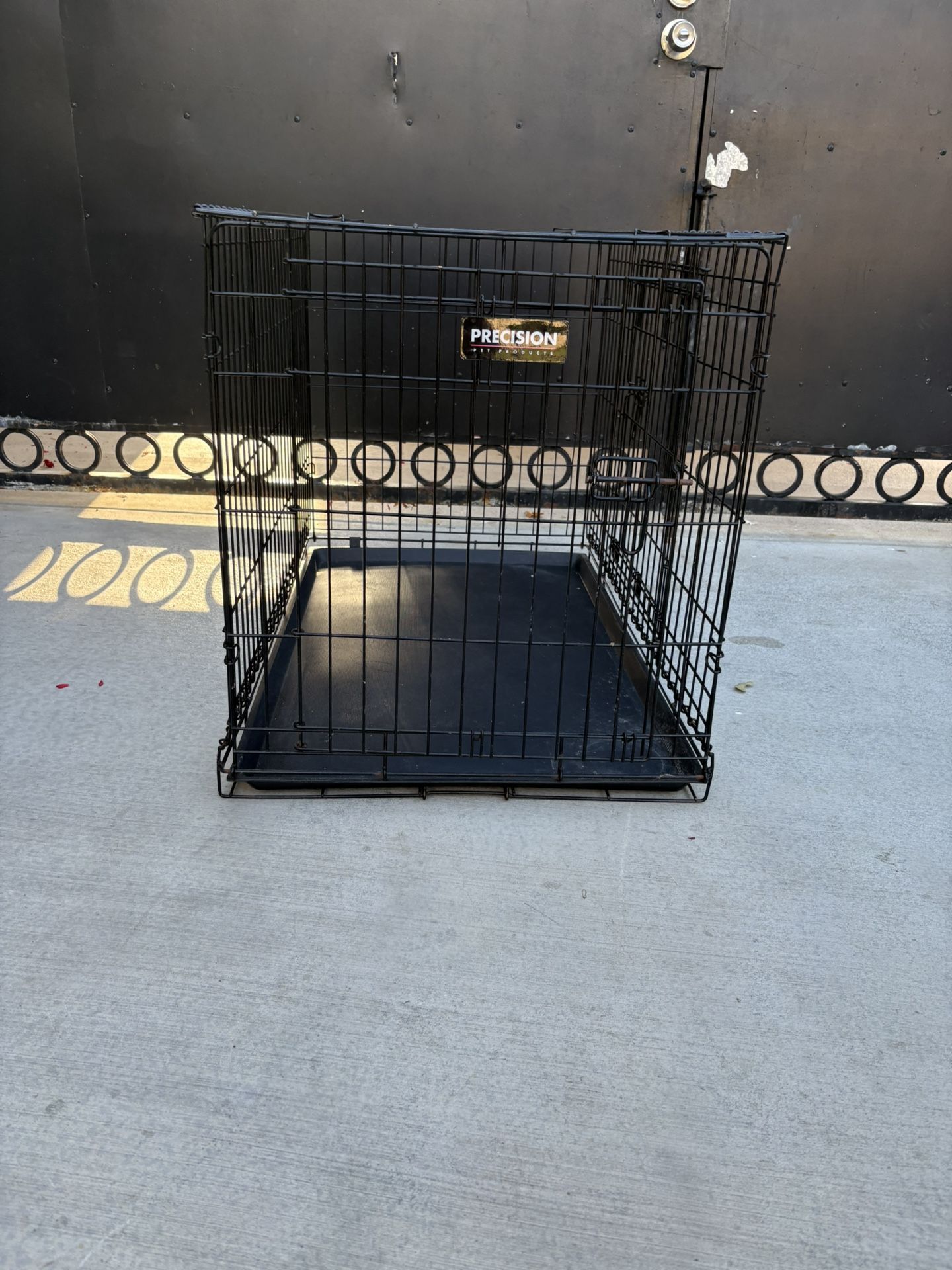 DOG CRATE
