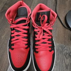 Air Jordan 1 Bred 
