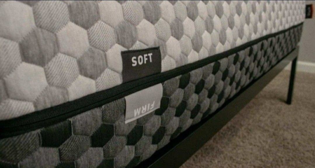 Layla King Mattress