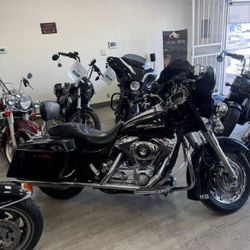 2006 HARLEY-DAVIDSON FLHXI STREET GLIDE 