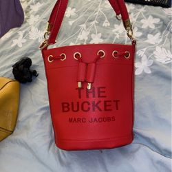 Marc Jacobs Bucket Bag 