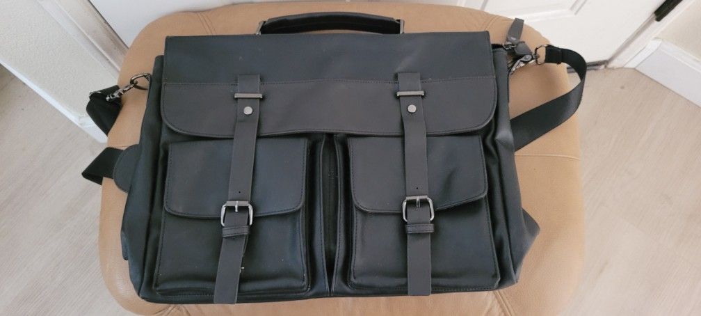 Black Leather Laptop School Messenger Bag