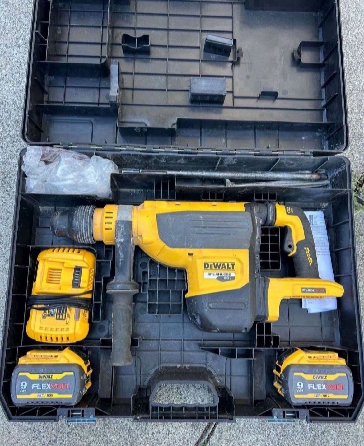 Dewalt Rotary Hammer Kit 