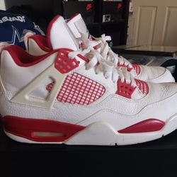 Air Jordan 4 Brand New Size 10.5 🔥
