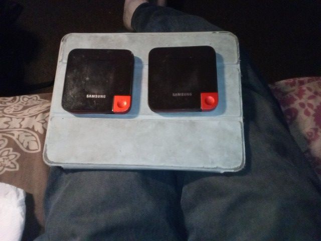 Samsung LTE Mobile Hotspot V100T. $20 Each. Very Good Condition. Specs In Posting.
