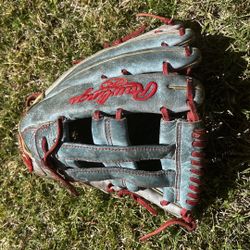 Rawlings Outfield Glove