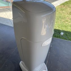 Diaper Genie 