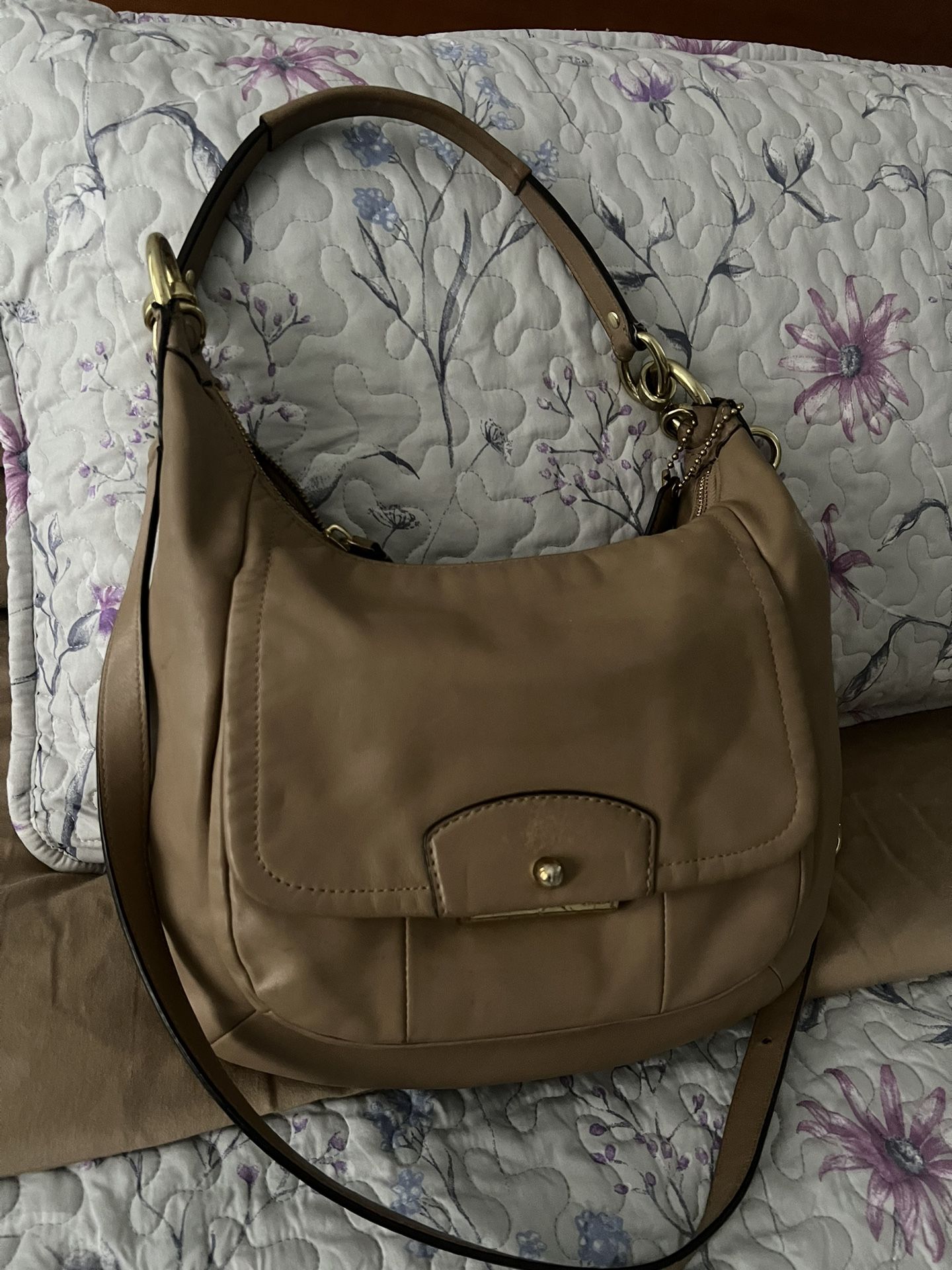 Coach Leather Kristin Hobo Bag Purse -F22306 Convertible Crossbody Tan Satchel In Excellent Condition 