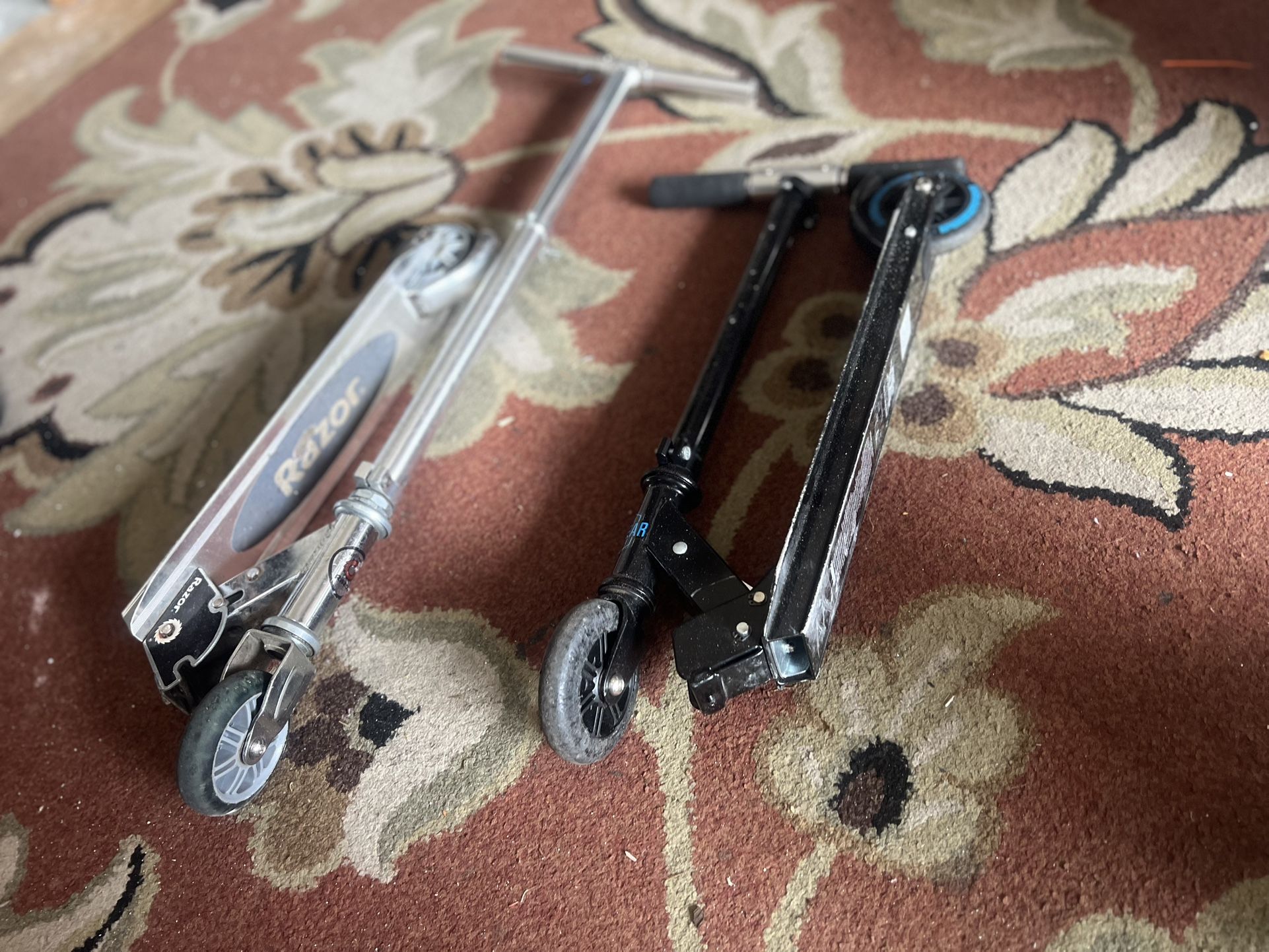  2 Scooter 