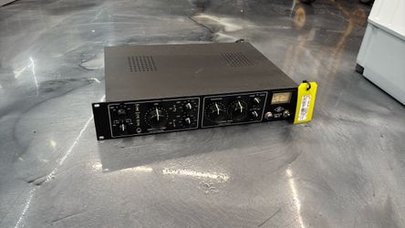 UNIVERSAL LA-610 MK II