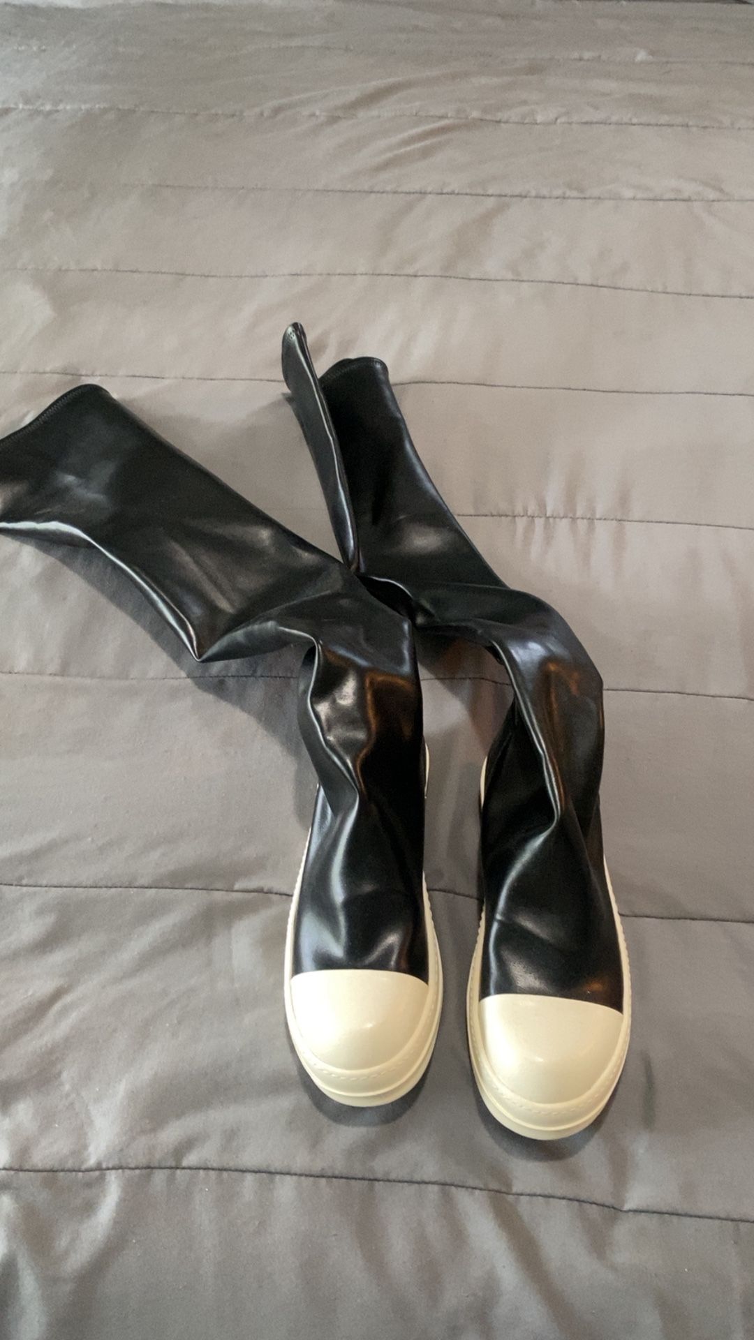 Women’s 9.5 Rick Owen Sock Boot