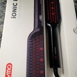 Tymo Hair Straightner Brush