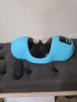 RED LIGHT HEATED NECK STRETCHER AND MASSAGE